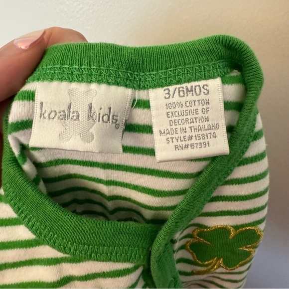 Koala Kids Mommy’s Lil Charmer Four Leaf Clover Green & White Striped Onesie - Picture 4 of 4